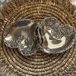 Godinger Silver Double Heart Grapevine Dish